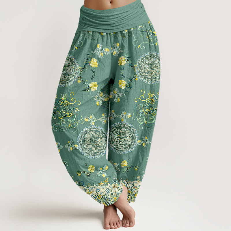 Buddha Stones Pantalones harem de algodón índigo con estampado de medallón de dragón y cintura elástica para mujer. - Verde mar medio - US16，UK/AU20，EU48 (3XL) - image 8