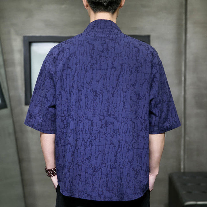 Buddha Stones Camisa de manga corta para hombre con cuello en V, botones y estampado desgastado, ideal para el verano. - image 16