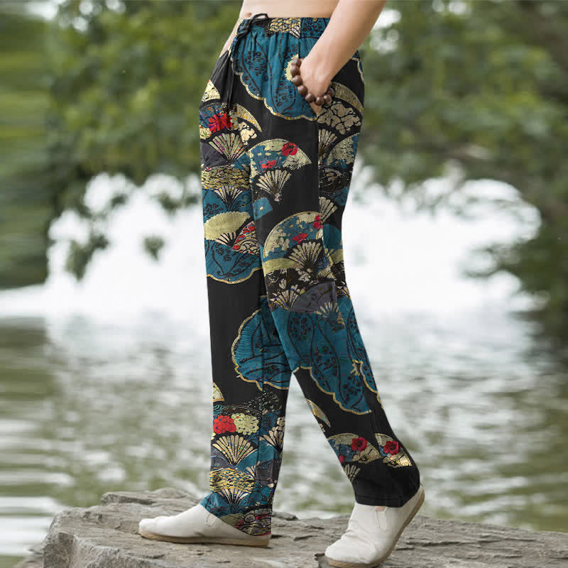 Buddha Stones Pantalones de hombre de algodón con estampado floral y diseño de abanico oriental plegable, corte cónico y bolsillos. - image 1