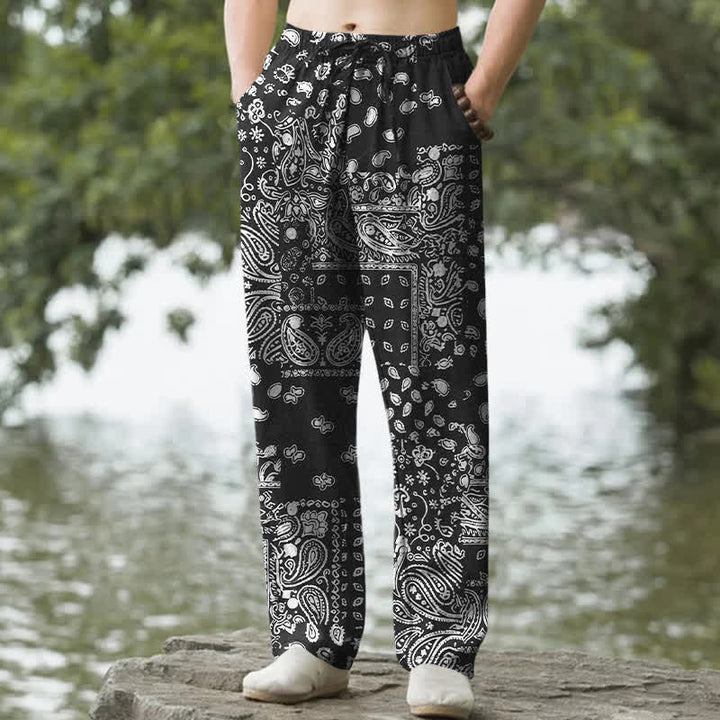 Buddha Stones Pantalones de hombre de algodón con estampado de patchwork paisley en blanco y negro, corte ajustado y bolsillos. - Negro - US/UK/AU50, EU60 (5XL) - image 0