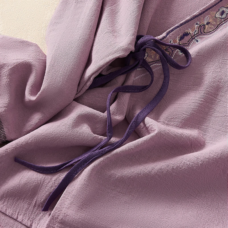 Camisa de mujer informal con cuello inclinado, tirantes y flores bordadas con Buddha Stones. - image 14