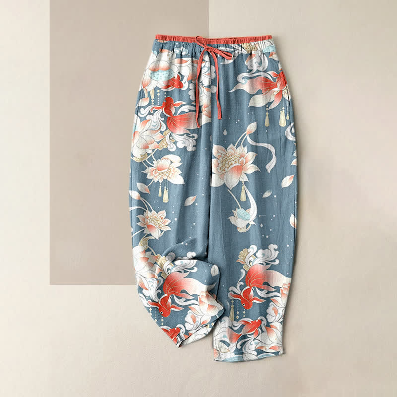 Buddha Stones Pantalones de mujer de algodón puro con estampado de peces koi rojos y cintura elástica con bolsillos. - Azul claro - US16，UK/AU20，EU48 (3XL) - image 3