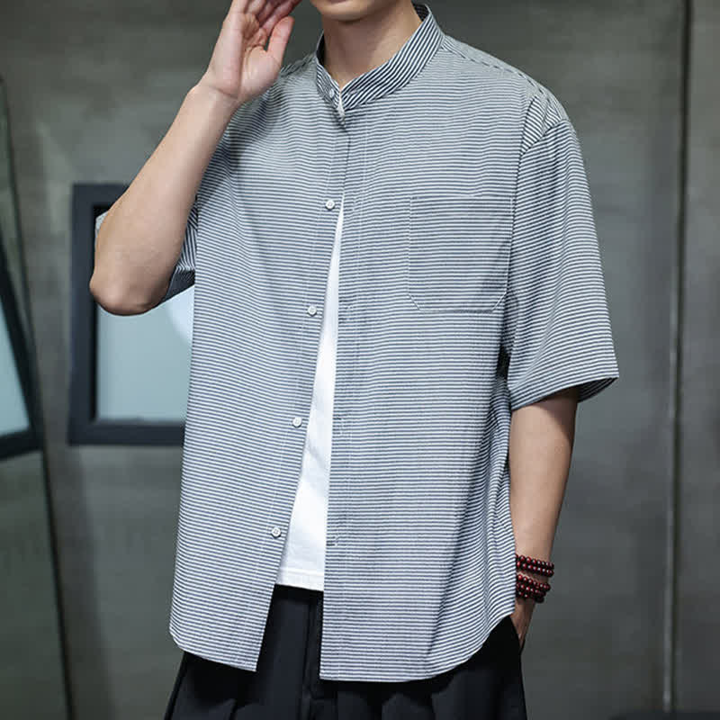 Buddha Stones Camisa de manga corta para hombre, estilo casual de verano, con cuello mandarín y estampado de rayas diplomáticas. - image 10