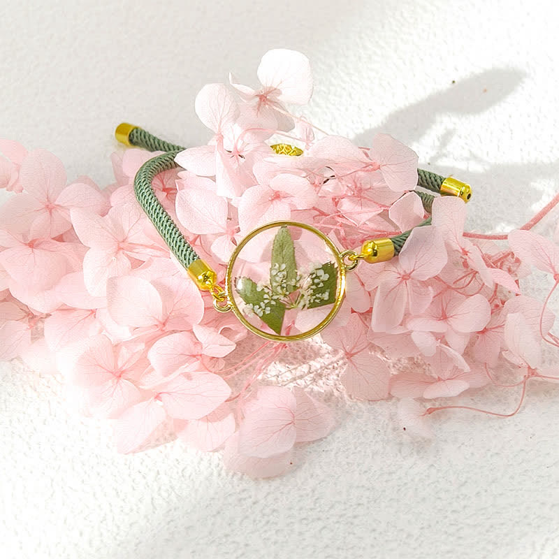 Buddha Stones Pulsera ajustable de cuerda trenzada con flor de nacimiento hecha a mano con resina - Lirio de los valles (circunferencia de la muñeca: 17–22 cm) - image 7