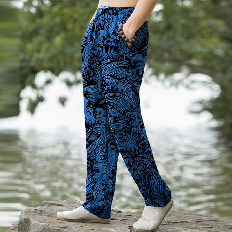Buddha Stones Pantalones de hombre de algodón con estampado de olas marinas, corte ajustado y bolsillos. - image 1