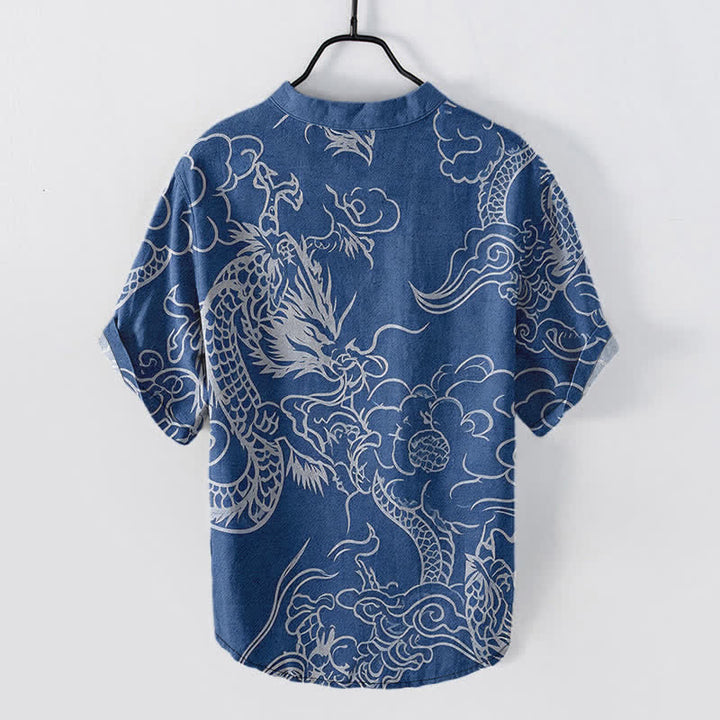 Buddha Stones Camisa de manga corta con medio botón para hombre, de algodón blanco con estampado de nube de dragón. - image 1