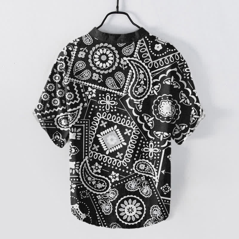 Buddha Stones Camisa de manga corta con medio botón para hombre, clásica, de algodón blanco con estampado paisley. - image 1