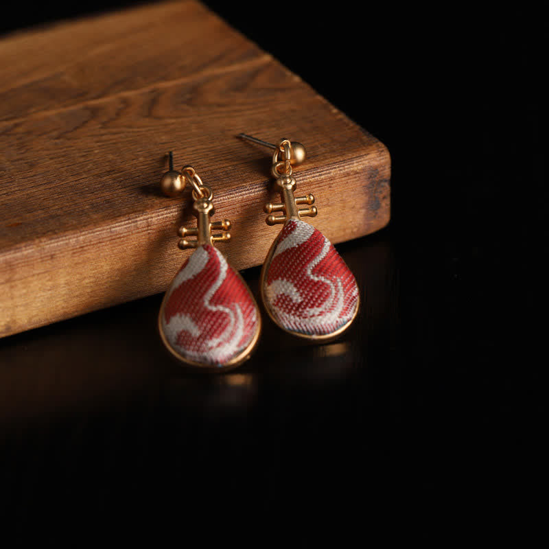 Buddha Stones Pendientes de lágrima Harmony con diseño de brocado blanco y estampados Song. - image 2