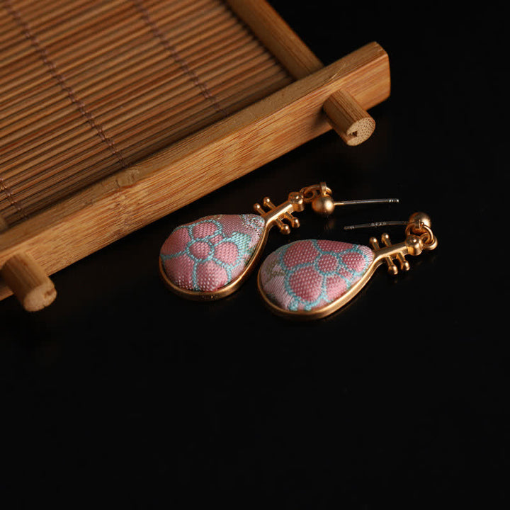 Buddha Stones Pendientes de lágrima artesanales con diseño floral de brocado Song Pipa y forma de pipa. - image 9