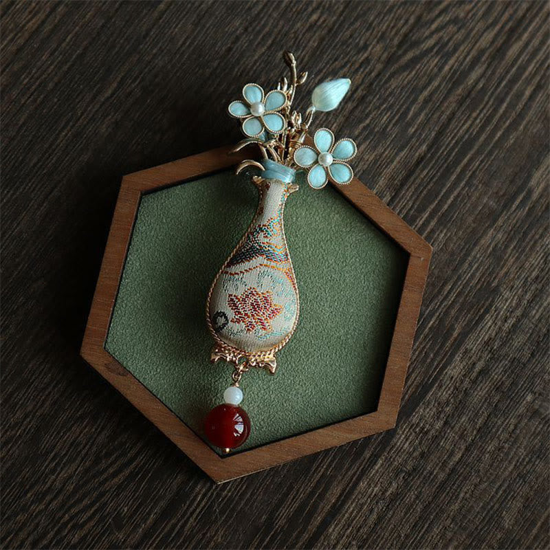Buddha Stones Broche elegante con diseño de jarrón de flores de brocado Song - image 1