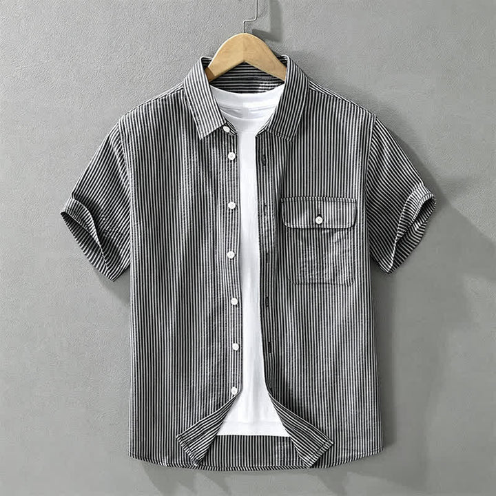 Buddha Stones Camisa de manga corta de algodón a rayas para hombre, estilo casual de verano, con botones y bolsillo decorativo. - Azul acero - US/UK/AU42, EU52 (3XL) - image 13