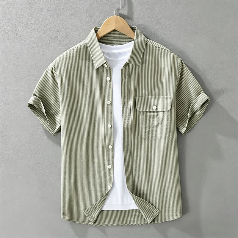 Buddha Stones Camisa de manga corta de algodón a rayas para hombre, estilo casual de verano, con botones y bolsillo decorativo. - Verde mar oscuro - US/UK/AU42, EU52 (3XL) - image 0