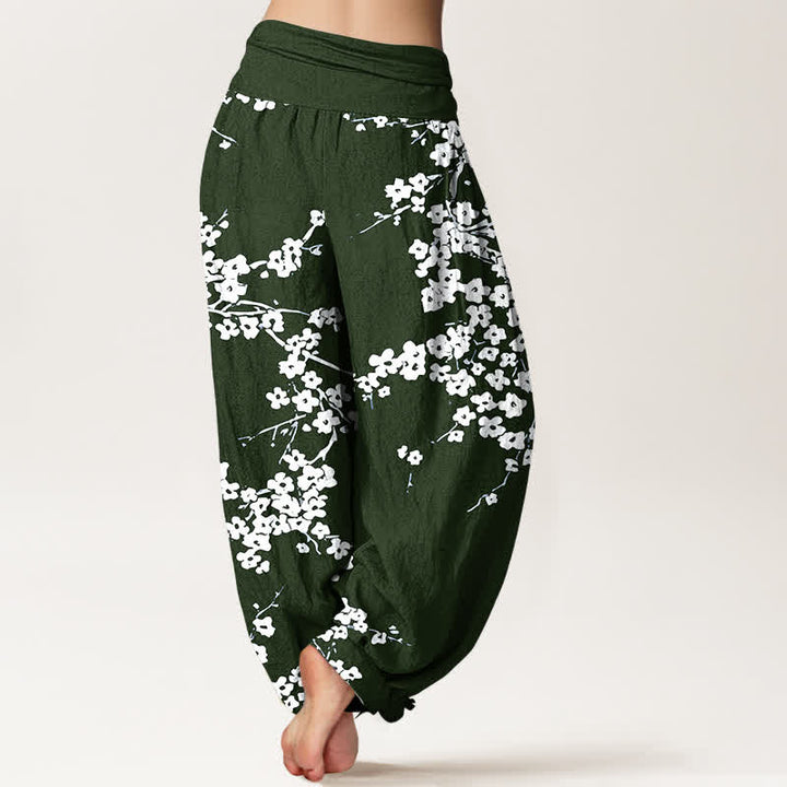 Buddha Stones Pantalones harem de mujer con cintura elástica y estampado de ramas de flores blancas, de algodón puro. - image 6