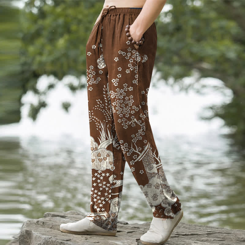 Buddha Stones Pantalones de hombre de algodón blanco con estampado floral de nubes, corte ajustado y bolsillos. - image 5
