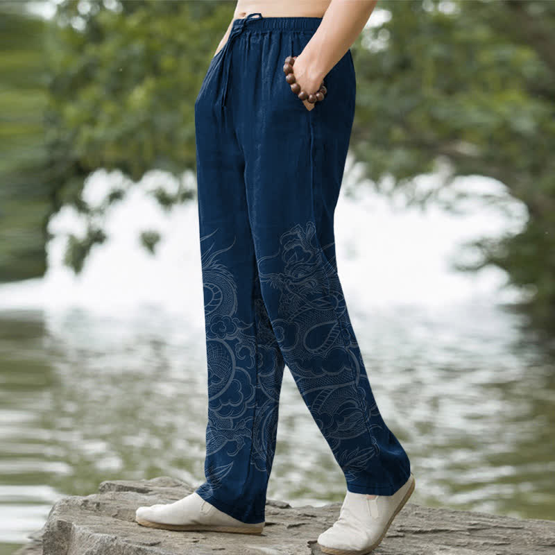 Buddha Stones Pantalones de hombre de algodón con estampado sutil de dragón, corte ajustado y bolsillos. - image 1