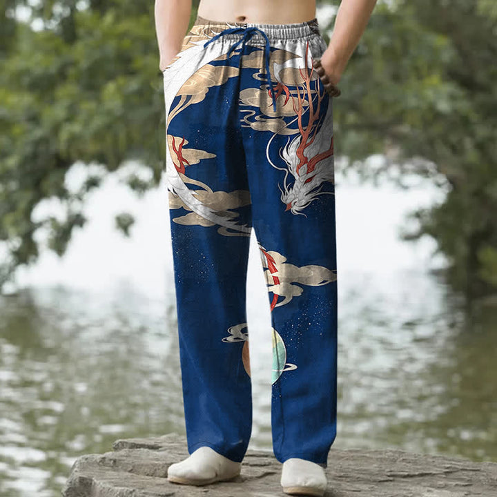 Buddha Stones Pantalones de hombre de algodón blanco con estampado de dragones y nubes, corte ajustado y bolsillos. - Marina de guerra - US/UK/AU50, EU60 (5XL) - image 0