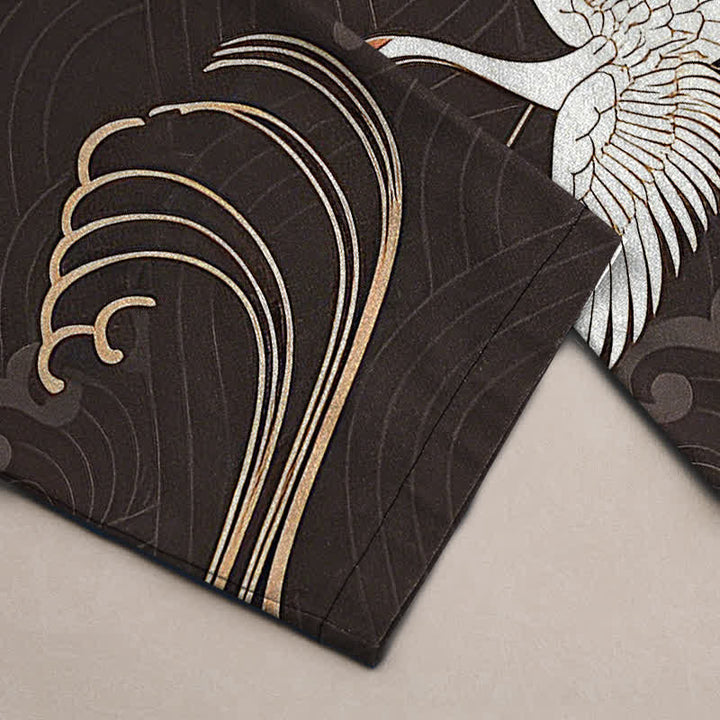 Buddha Stones Pantalones de hombre de algodón blanco con estampado de grullas doradas y corte ajustado, con bolsillos. - image 3