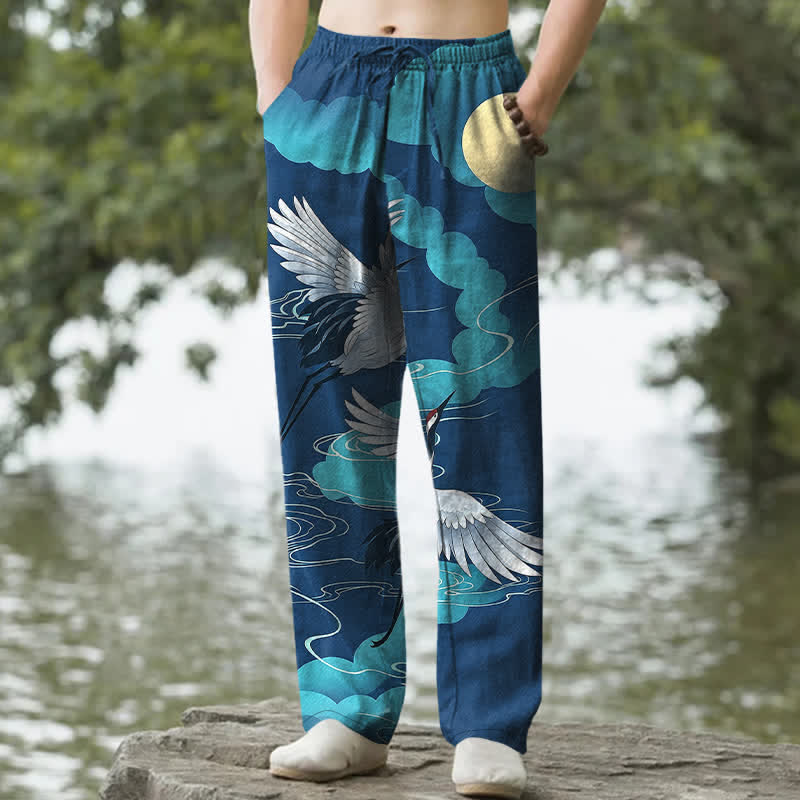 Buddha Stones Pantalones de hombre de algodón blanco con estampado de grulla persiguiendo el sol, corte ajustado y bolsillos. - Azul real - US/UK/AU50, EU60 (5XL) - image 4