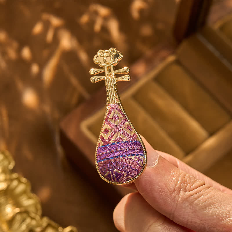 Buddha Stones Broche chino nuevo con diseño floral en forma de guqin, hecho a mano con brocado Song. - Brocado de canciones (Prosperidad♥Armonía) - image 0