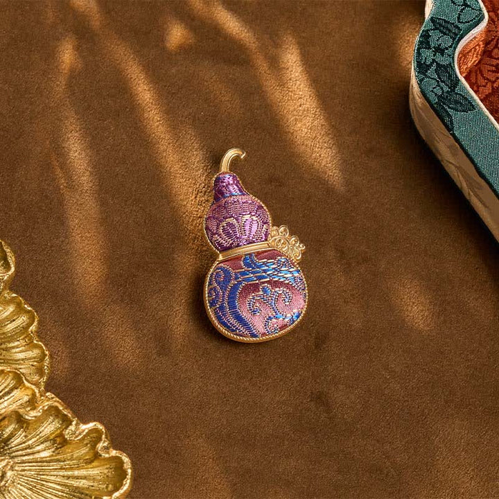Buddha Stones Broche chino nuevo con diseño floral en forma de calabaza, hecho a mano con brocado Song. - image 3