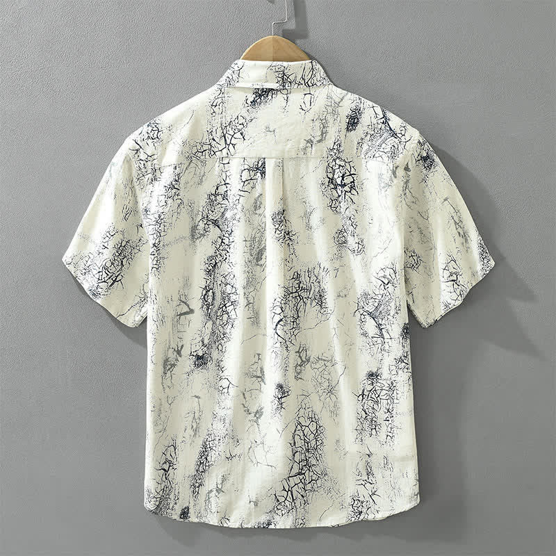 Buddha Stones Camisas de manga corta para hombre, estilo casual de verano, con estampado abstracto de grietas, botones y bolsillo de parche. - image 1
