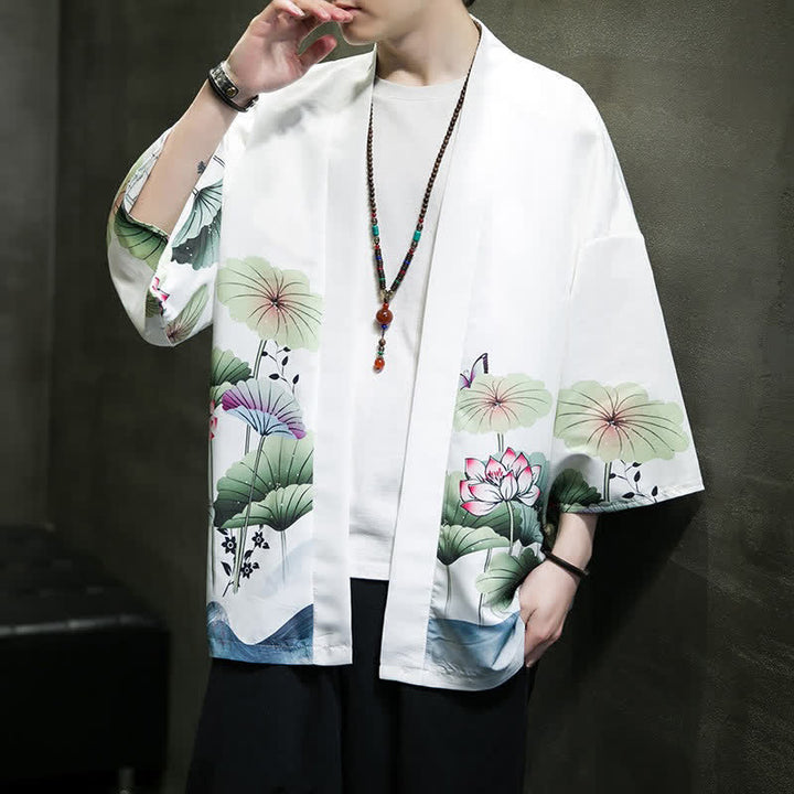 Buddha Stones Kimono de verano informal para hombre con estampado de hojas de loto, mariposas y grullas, con frente abierto. - image 5
