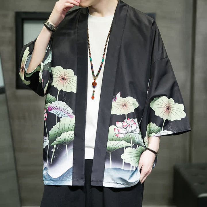 Buddha Stones Kimono de verano informal para hombre con estampado de hojas de loto, mariposas y grullas, con frente abierto. - image 17
