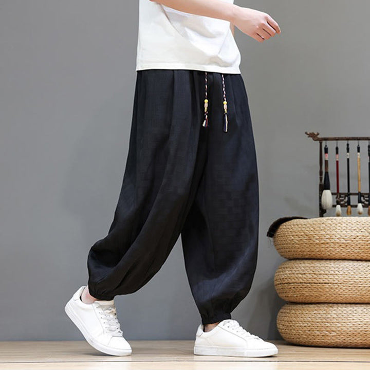 Buddha Stones Pantalones tobilleros casuales de verano con cordón ajustable, estampado de ratán tejido liso, estilo harem para hombre con bolsillo. - image 14