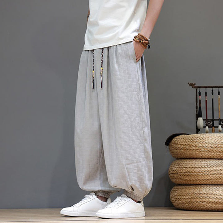 Buddha Stones Pantalones tobilleros casuales de verano con cordón ajustable, estampado de ratán tejido liso, estilo harem para hombre con bolsillo. - image 26