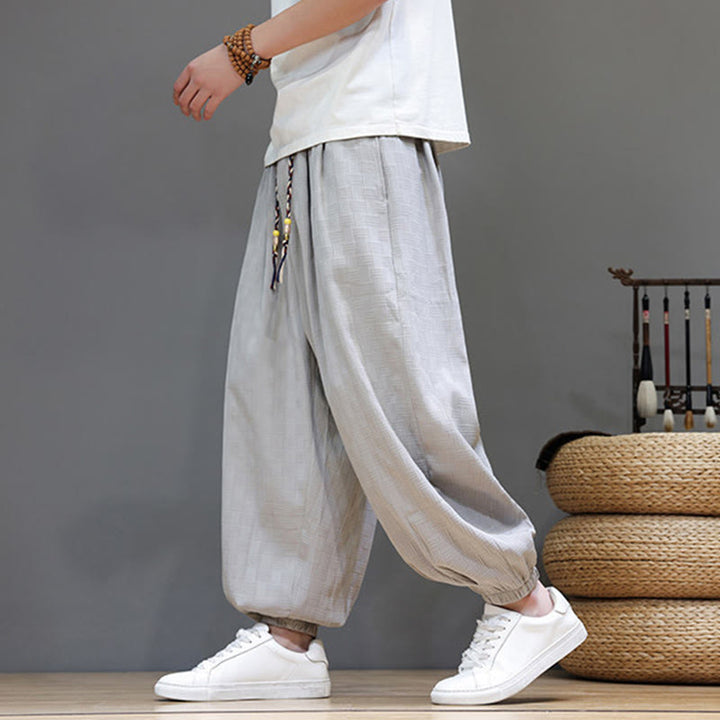 Buddha Stones Pantalones tobilleros casuales de verano con cordón ajustable, estampado de ratán tejido liso, estilo harem para hombre con bolsillo. - image 32