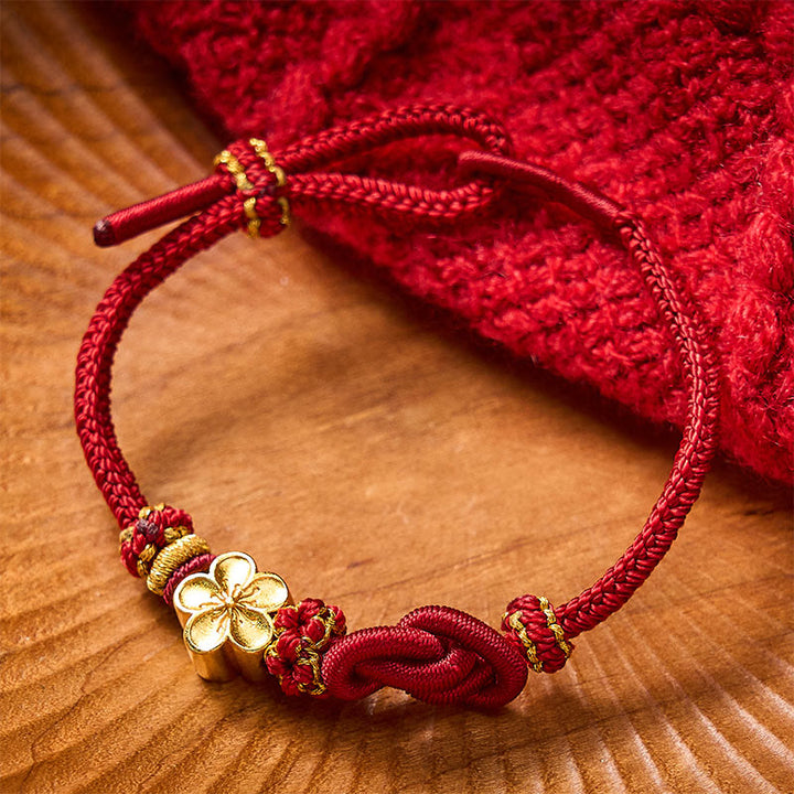 Buddha Stones Pulsera ajustable con nudo de cuerda trenzada y flores - Rojo oscuro con accesorio floral - image 0