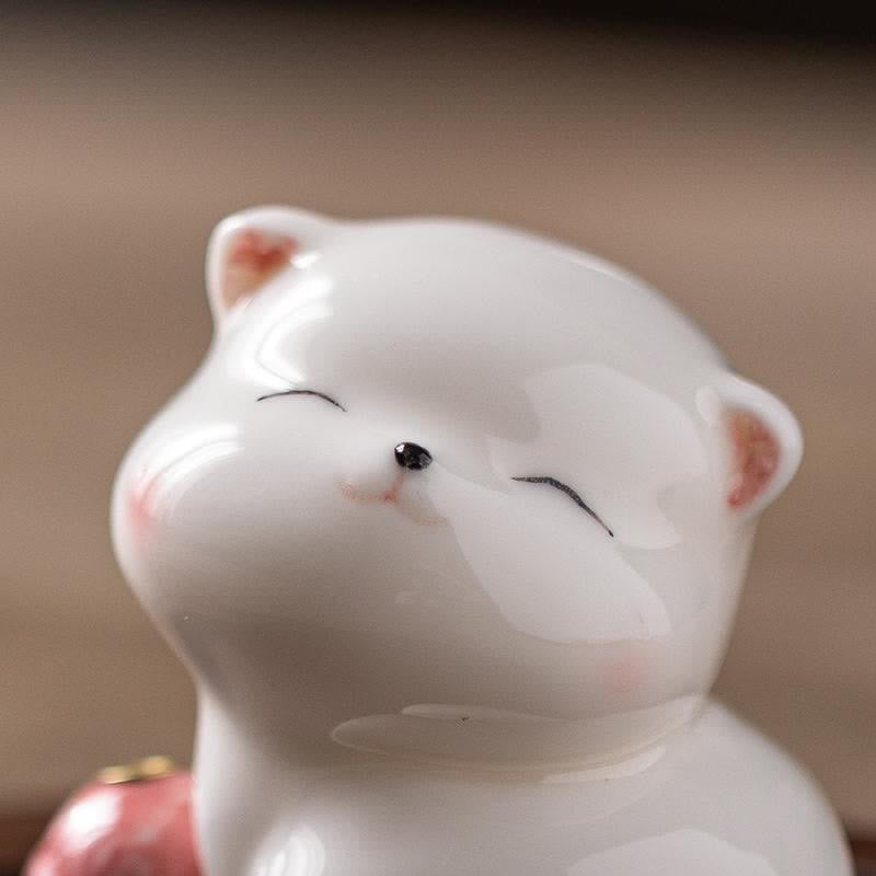 Buddha Stones Quemador de incienso minimalista de cerámica blanca con forma de gato y pompón (sin incienso) - image 11