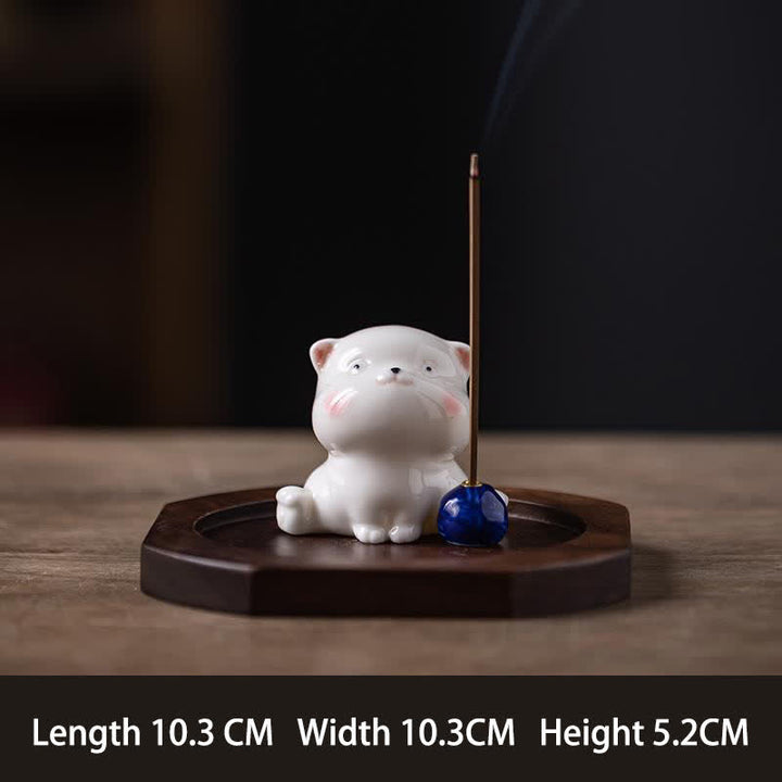 Buddha Stones Quemador de incienso minimalista de cerámica blanca con forma de gato y pompón (sin incienso) - Azul con base - image 13