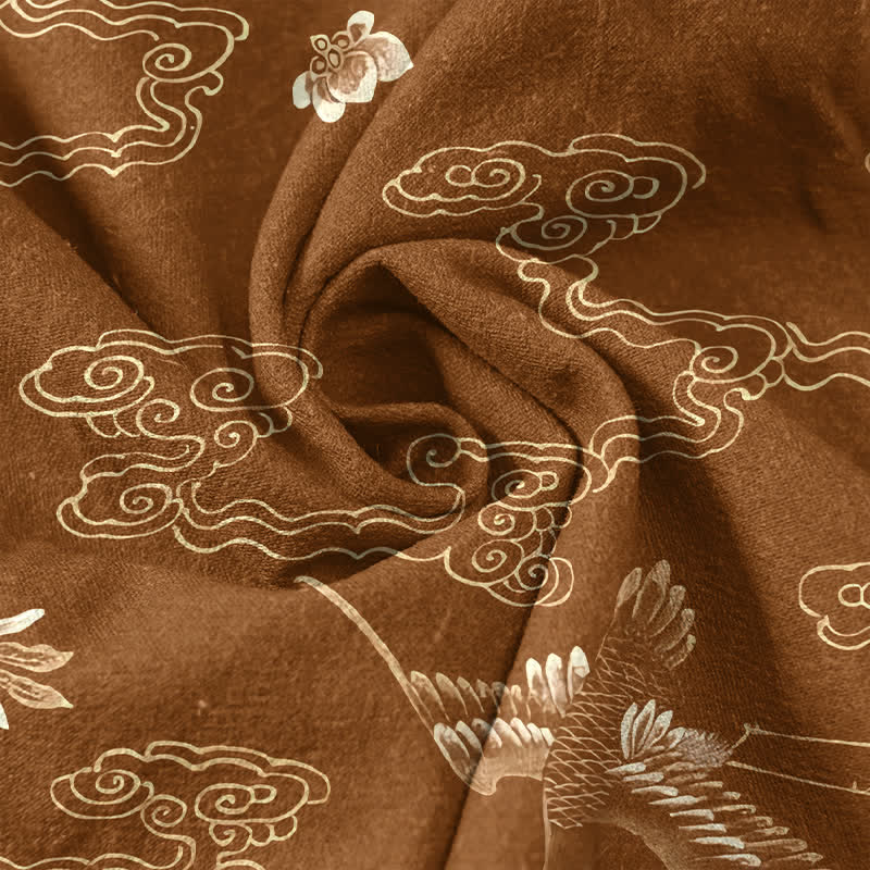 Buddha Stones Pantalones de hombre de algodón con estampado floral de grullas y nubes, corte cónico y bolsillos. - image 3