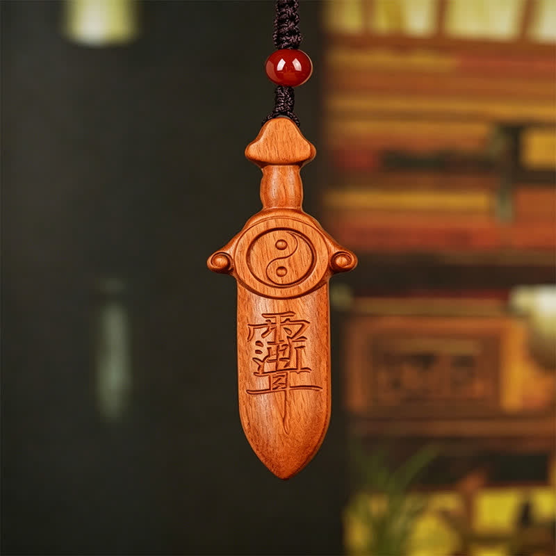 Buddha Stones Llaveros con espadas grabadas con el símbolo del equilibrio Yin Yang en madera de azufaifo - image 2