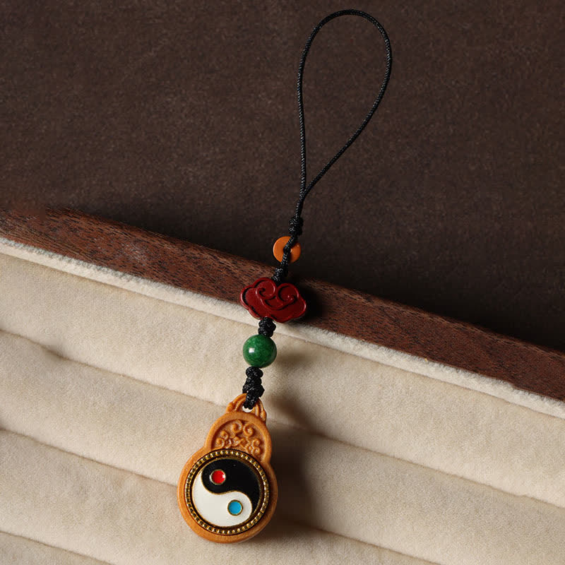Buddha Stones Calabaza colgante de protección Bagua Yin Yang de sándalo verde para teléfono - image 3