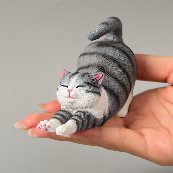 Buddha Stones Decoración de animales: gatito perezoso de resina pintado a mano - image 0