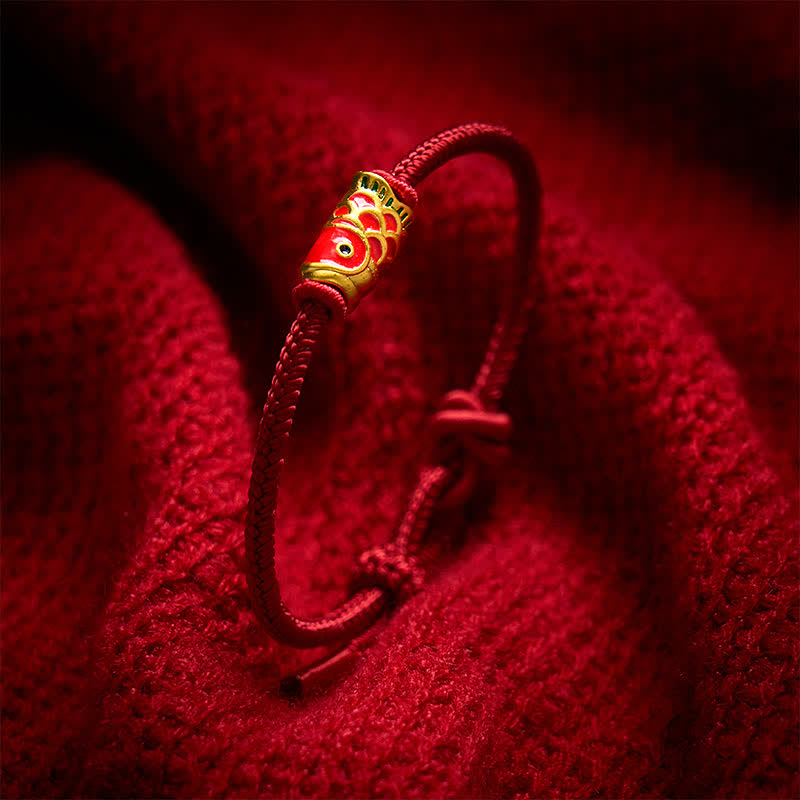 Buddha Stones Pulsera de cordón trenzado ajustable con diseño de pez koi, tejida a mano en rojo. - image 2