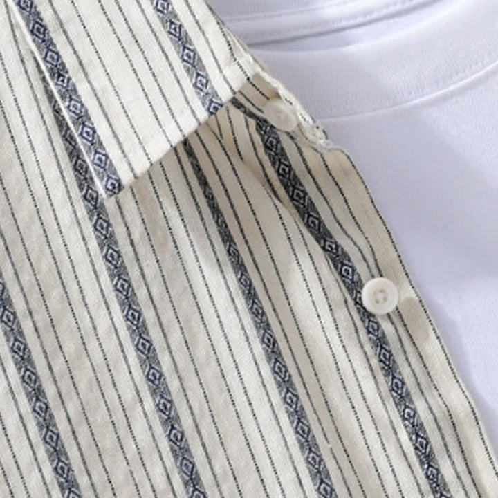 Buddha Stones Camisas de manga corta de algodón a rayas para hombre, estilo casual de verano, con botones y bolsillo de parche. - image 3