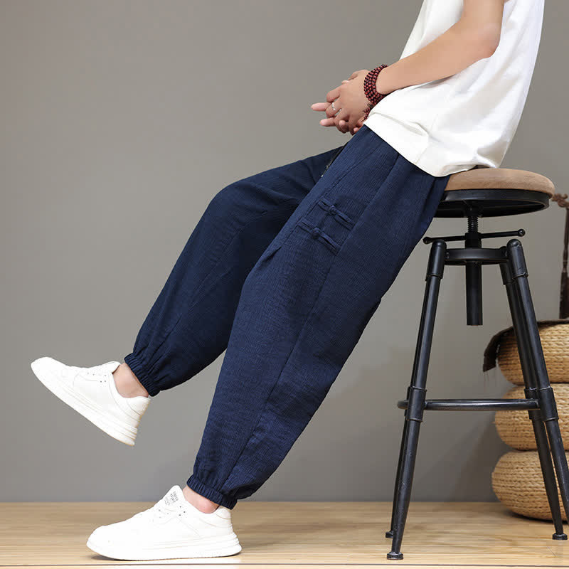 Buddha Stones Pantalones cortos de verano informales estilo Tang, color liso, estilo harem para hombre, con bolsillos. - Azul medianoche - US/UK/AU46, EU56 (5XL) - image 0