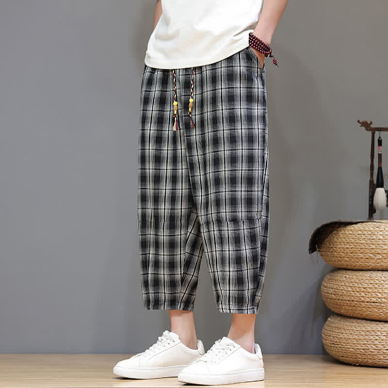 Buddha Stones Pantalones capri de verano informales con cordón ajustable y estampado a cuadros, estilo harem para hombre con bolsillos. - image 11