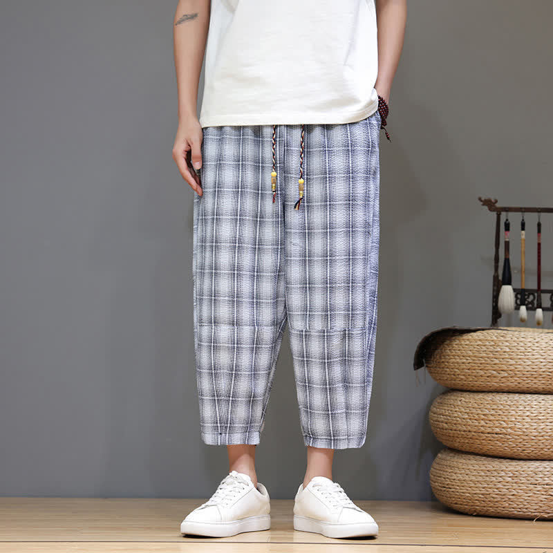 Buddha Stones Pantalones capri de verano informales con cordón ajustable y estampado a cuadros, estilo harem para hombre con bolsillos. - Azul acero claro - US/UK/AU46, EU56 (5XL) - image 0