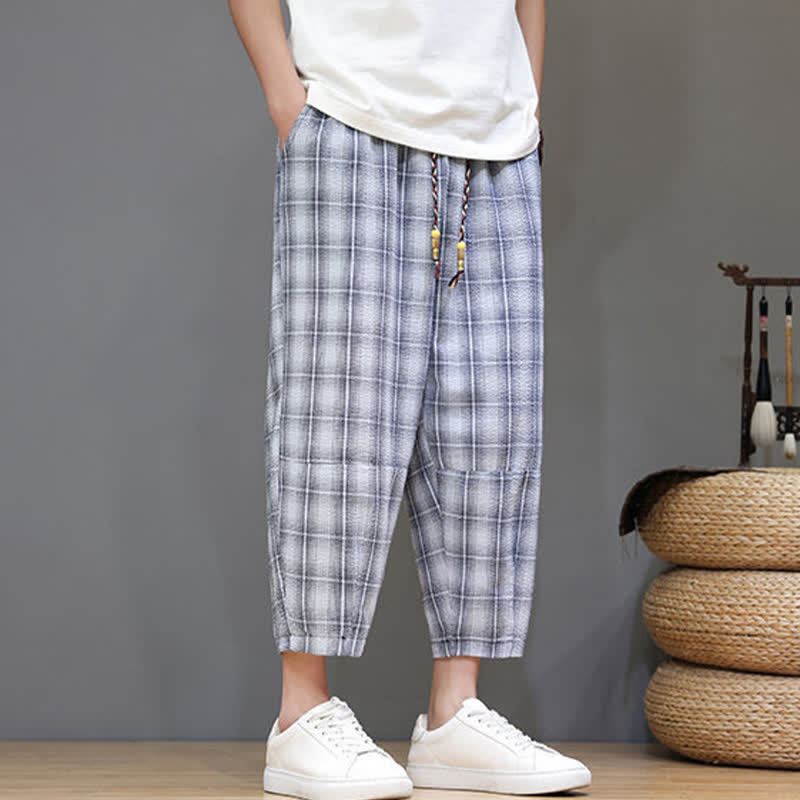 Buddha Stones Pantalones capri de verano informales con cordón ajustable y estampado a cuadros, estilo harem para hombre con bolsillos. - image 1
