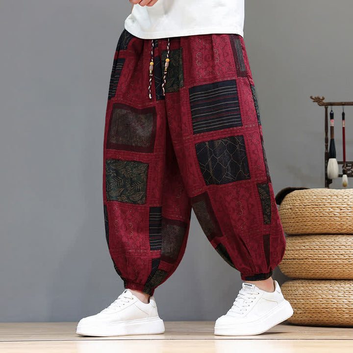 Buddha Stones Pantalones cortos geométricos de estilo bohemio casual de verano con cordón ajustable para hombre, estilo harem con bolsillo. - Ladrillo refractario - US/UK/AU46, EU56 (5XL) - image 31