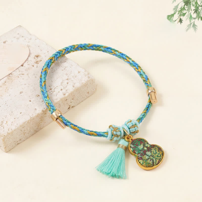 Buddha Stones Pulsera protectora de calabaza brocada con la canción de la cuerda roja de cinco colores - Verde (mismo tono de color, el estampado varía) - image 3