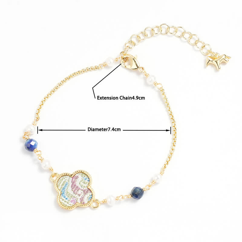 Buddha Stones Pulsera ajustable de cobre con brocado de trébol de cuatro hojas y incrustaciones de perlas. - image 3