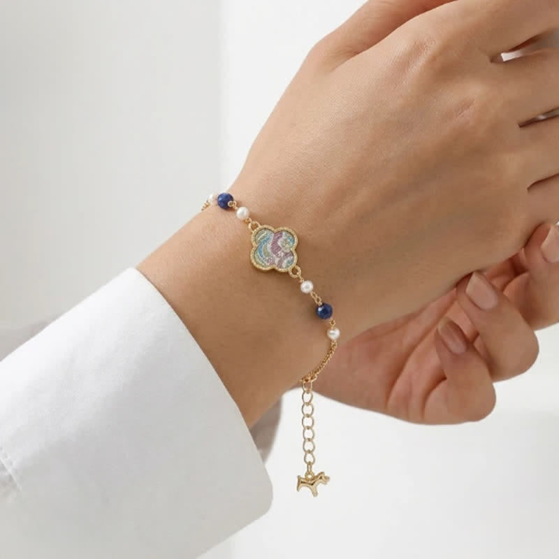 Buddha Stones Pulsera ajustable de cobre con brocado de trébol de cuatro hojas y incrustaciones de perlas. - image 4