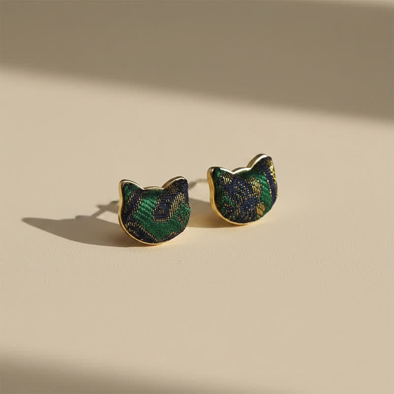 Buddha Stones Pendientes chinos vintage de brocado con diseño de gato bendecido, hechos a mano. - Brocado Song (mismo tono de color – el patrón varía) - image 0