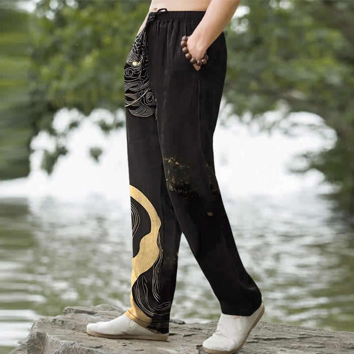 Buddha Stones Pantalones de hombre de algodón con estampado de ondas de dragón dorado y corte ajustado, con bolsillos. - image 1