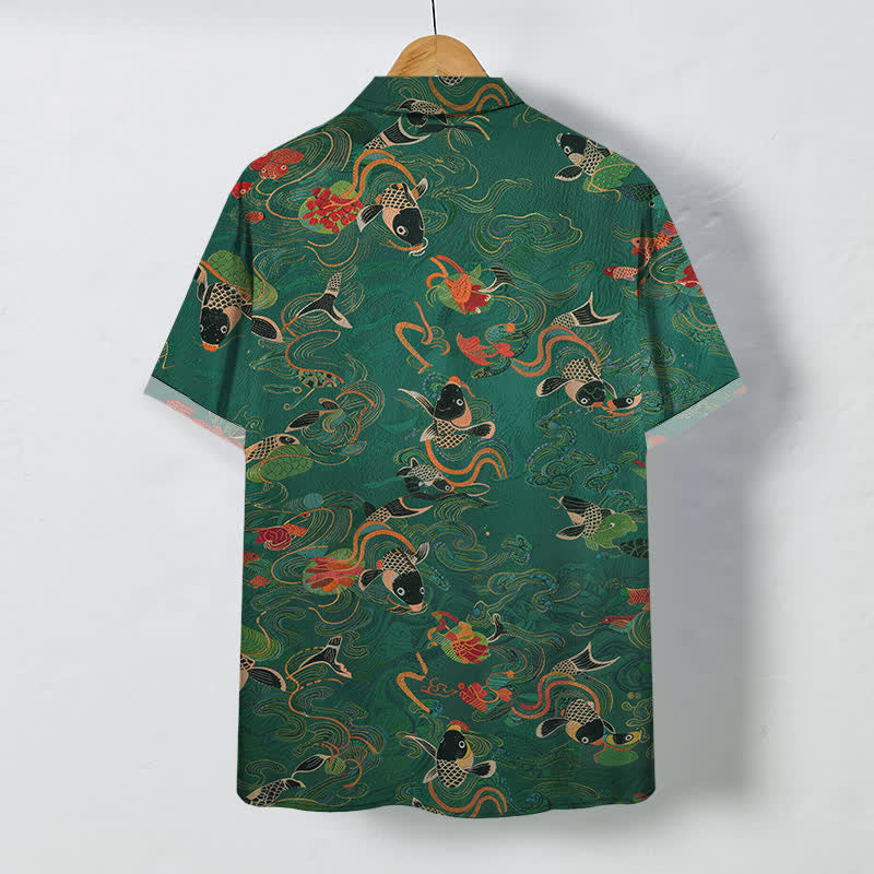 Buddha Stones Camisa transpirable de manga corta para hombre con estampado de nubes y olas de peces koi. - image 1